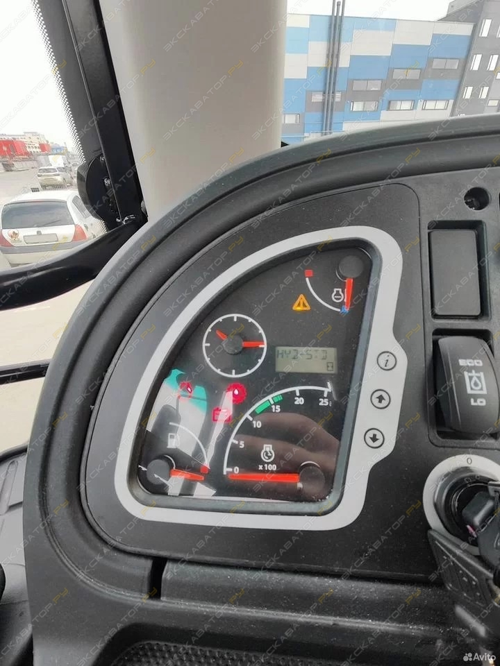 JCB 4CX [17]