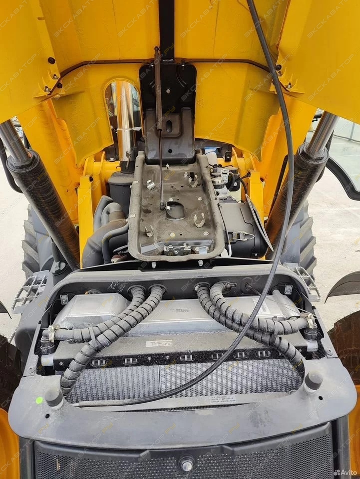 JCB 4CX [21]