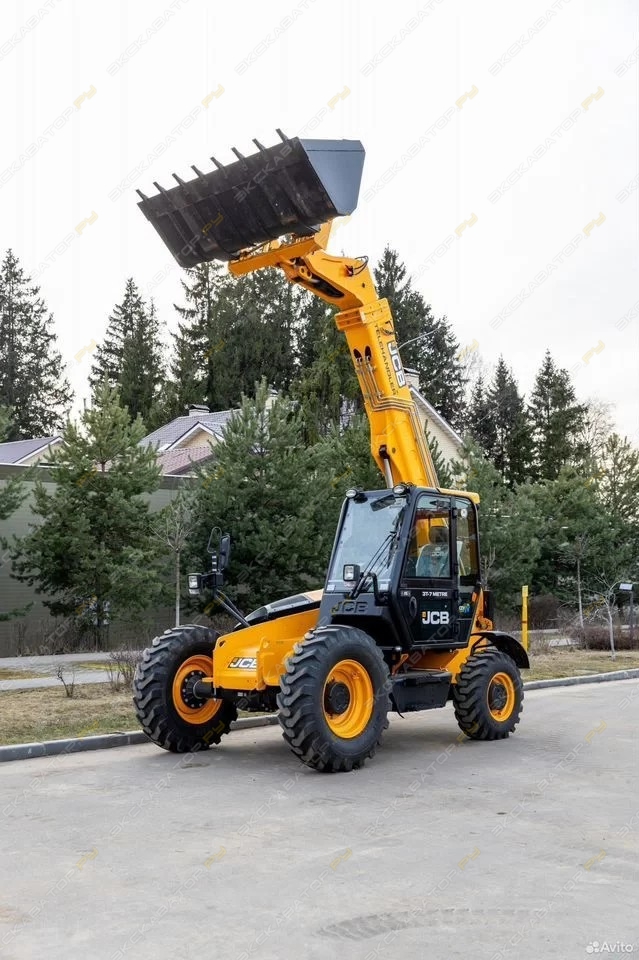 JCB 530-70 [6]