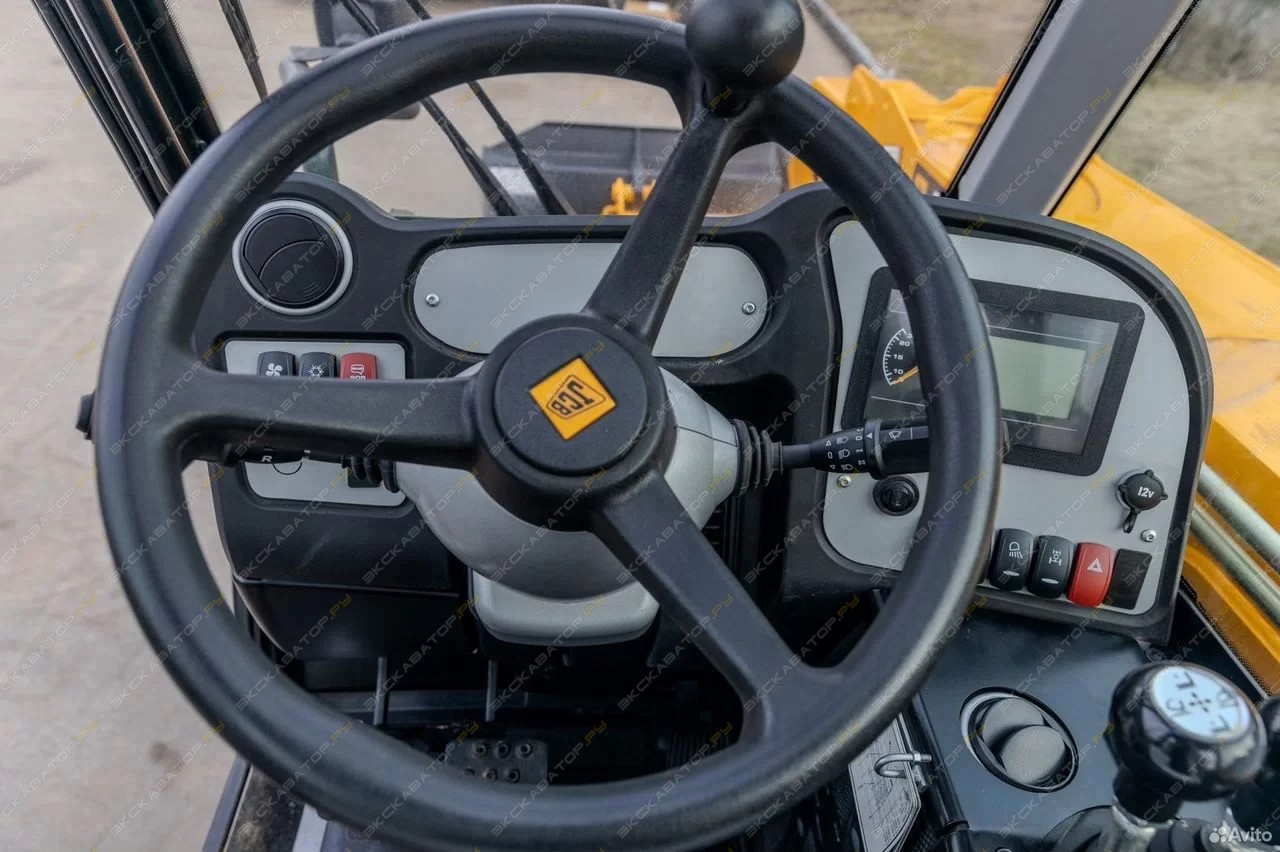 JCB 530-70 [20]