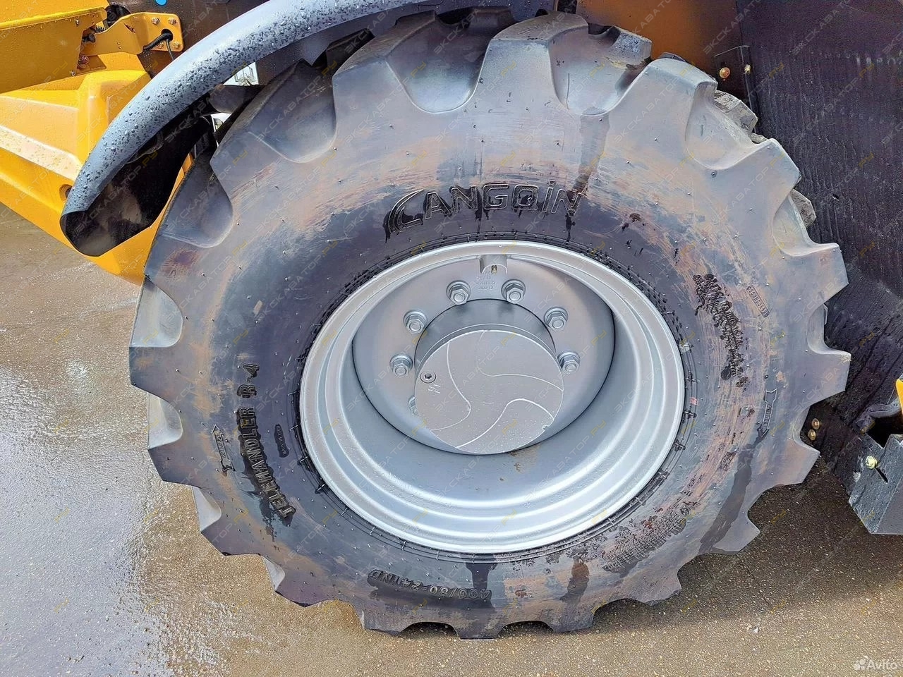 Sany STH1440E [16]
