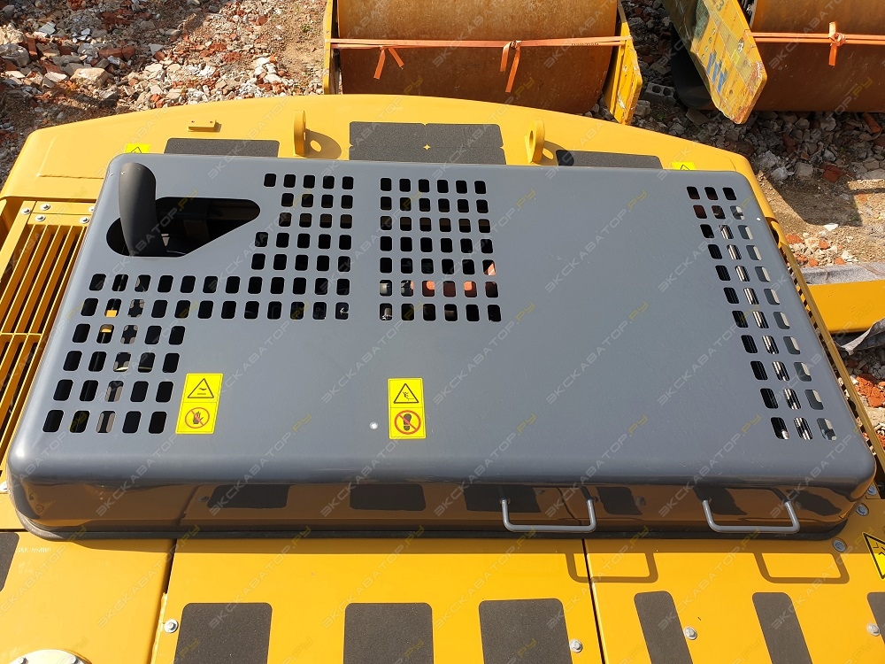 XCMG XE335C [8]