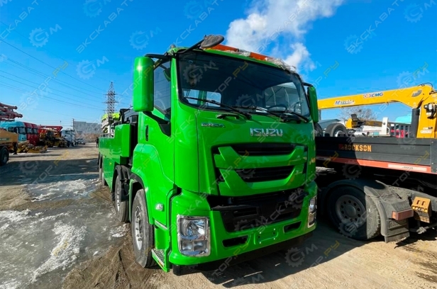 Isuzu Giga [5]