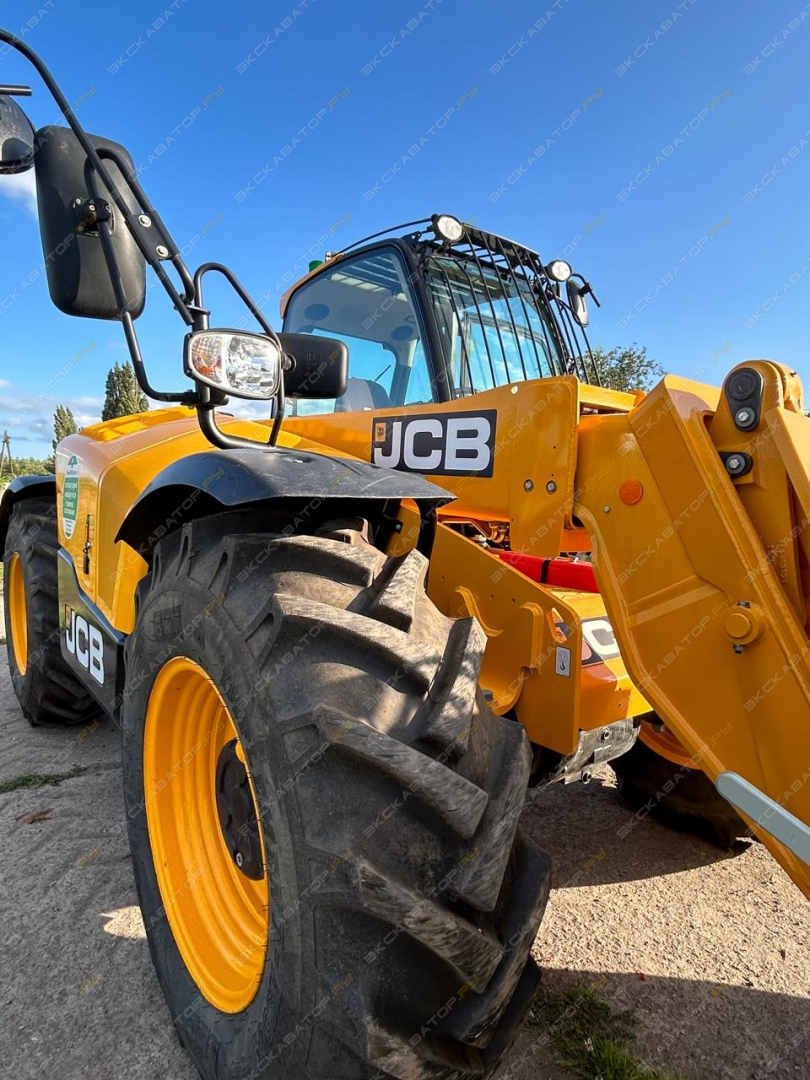 JCB 531-70  [2]