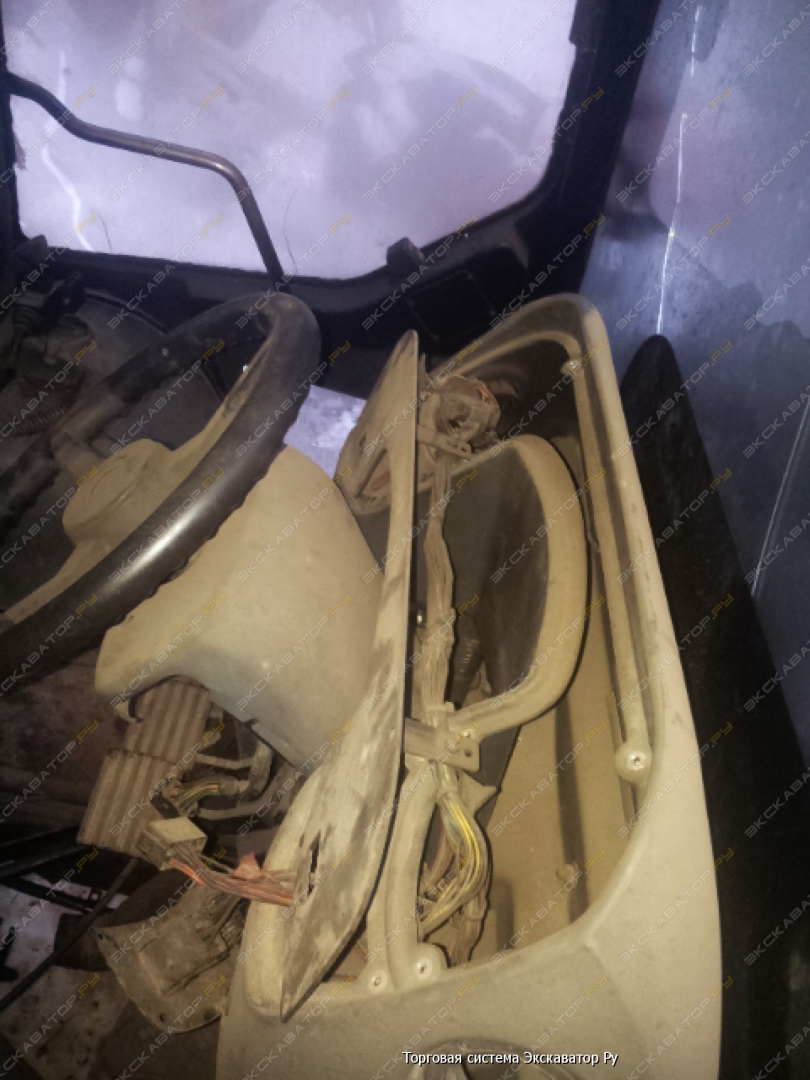 Продаю кабину CAT 428 D 0220 180721