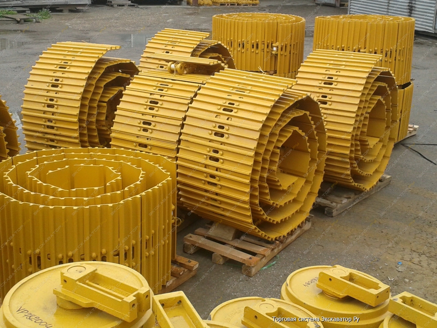 гусеница 600мм. гусеница для снегохода тайга 600 бивер. гусеница 600мм. гусеница композит тайга 500. гусеница комацу рс300.