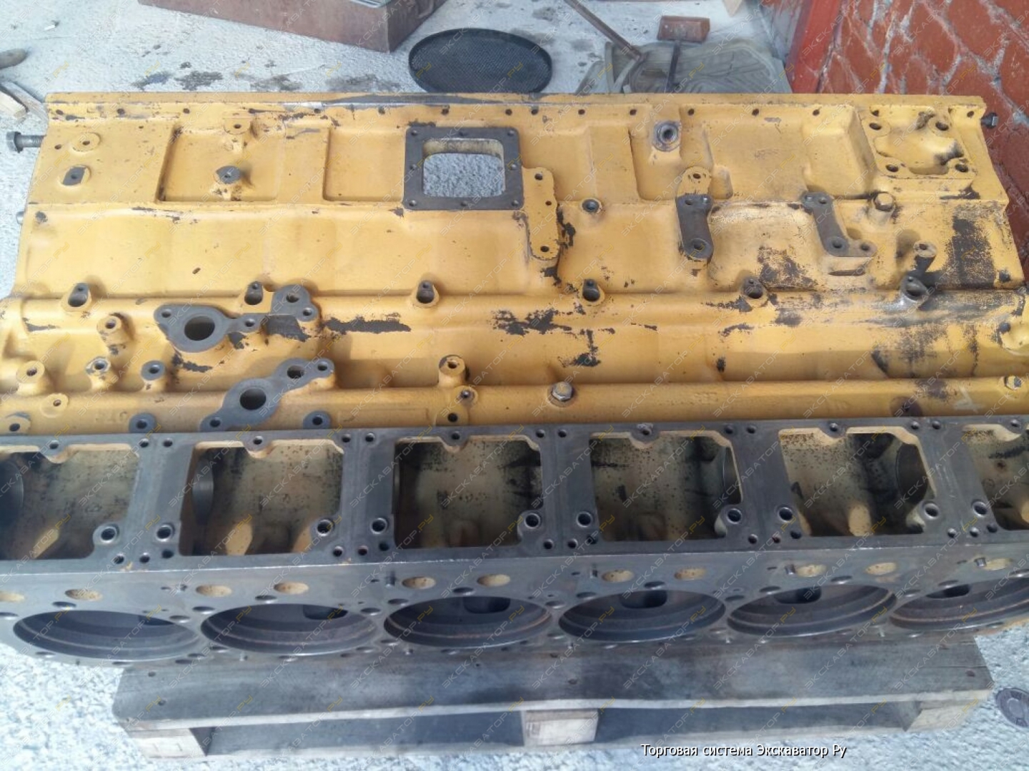 Блок ДВС Komatsu 6D170 6162231113 0712 065730