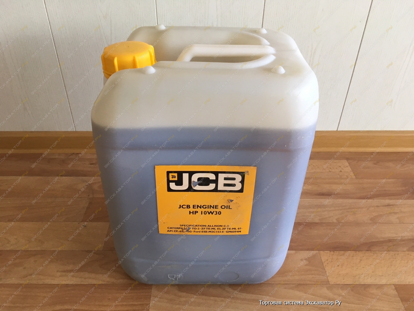Jcb масло в мосты. Масло моторное JCB 5w40. Гидравлическое масло на JCB 3cx. Масло трансмиссионное JCB Ep 10w. Масло гидравлическое 32 JCB.