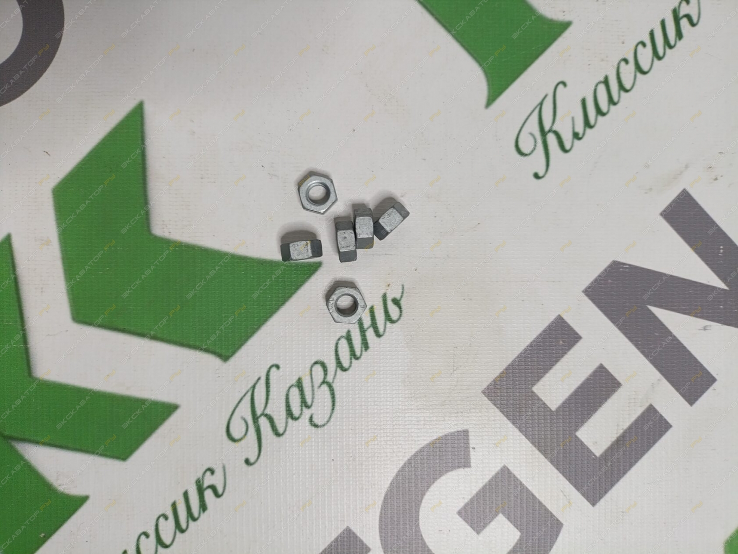Шестигранная гайка [0]