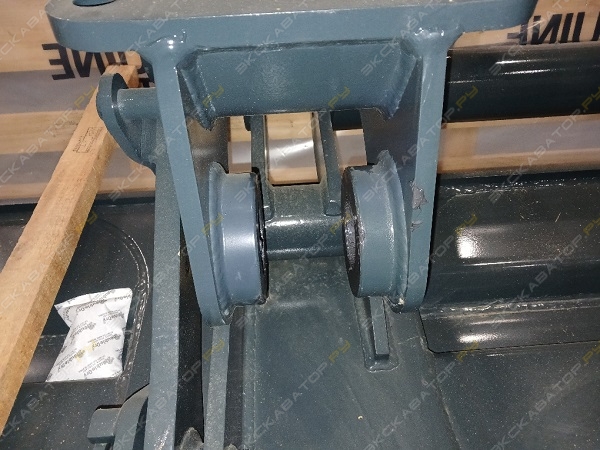 Отвал задний в сборе для R140W-7 [9]