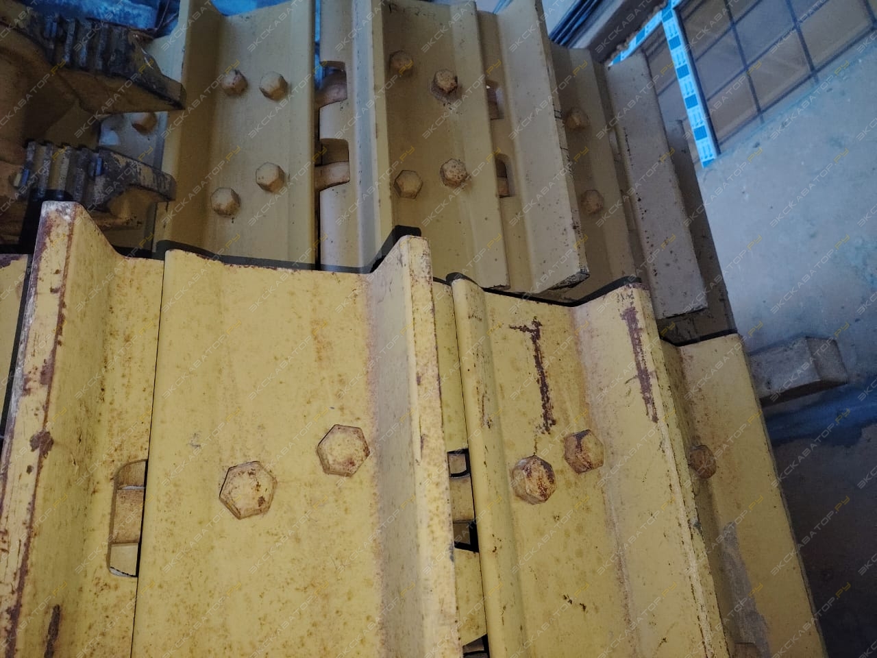 Гусеница в сборе 44L 1G 610 мм (LUBRCIATED), SM260-22-000-30SB [2]