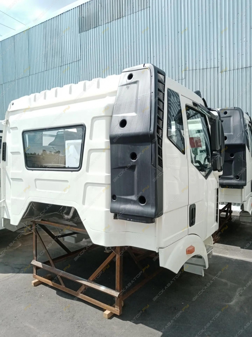Кабина FAW J6 белая в сборе [6]