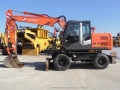 Hitachi ZX140W [1]