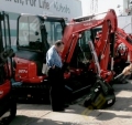 Kubota U27-4 [2]