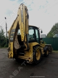 Komatsu WB93R [4]