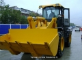 XCMG LW300F [2]