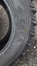 John Deere 325J [8]