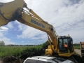 Komatsu PC220 [2]