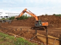 Hitachi ZAXIS 200LC [1]