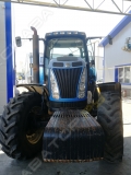 New Holland T8040 [3]