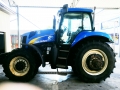 New Holland T8040 [1]