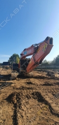 Hitachi ZAXIS 200 [13]