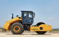 LiuGong CLG6614E [1]