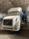 Volvo VNL [2]