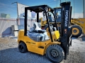 Hyundai 25D-7E [10]