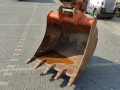 Hitachi ZX140W [16]