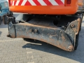 Hitachi ZX140W [12]