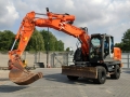 Hitachi ZX140W [2]