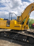 Komatsu PC220-8 [2]