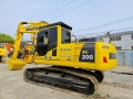 Komatsu PC200 [1]