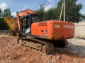 Hitachi ZX200 [8]