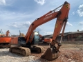 Hitachi ZX200 [1]