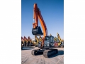 Hitachi ZX210 [7]