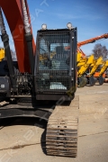 Hitachi ZX225LC [11]