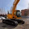 Komatsu PC240 [6]