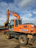 Hitachi ZX160W [2]