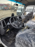 Hyundai Mighty EX8 [22]