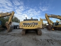 Komatsu PC300-8M0 [1]