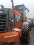 Hitachi ZW 220 [4]