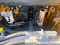 LiuGong CLG385B [12]