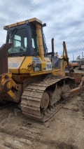Komatsu D65E-12 [1]