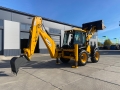 JCB 4CX [17]