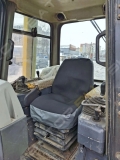 Komatsu D65E-12 [4]