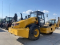 LiuGong CLG6618E [1]