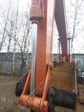 Hitachi ZX200-5 [26]