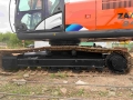 Hitachi ZX240LC [25]